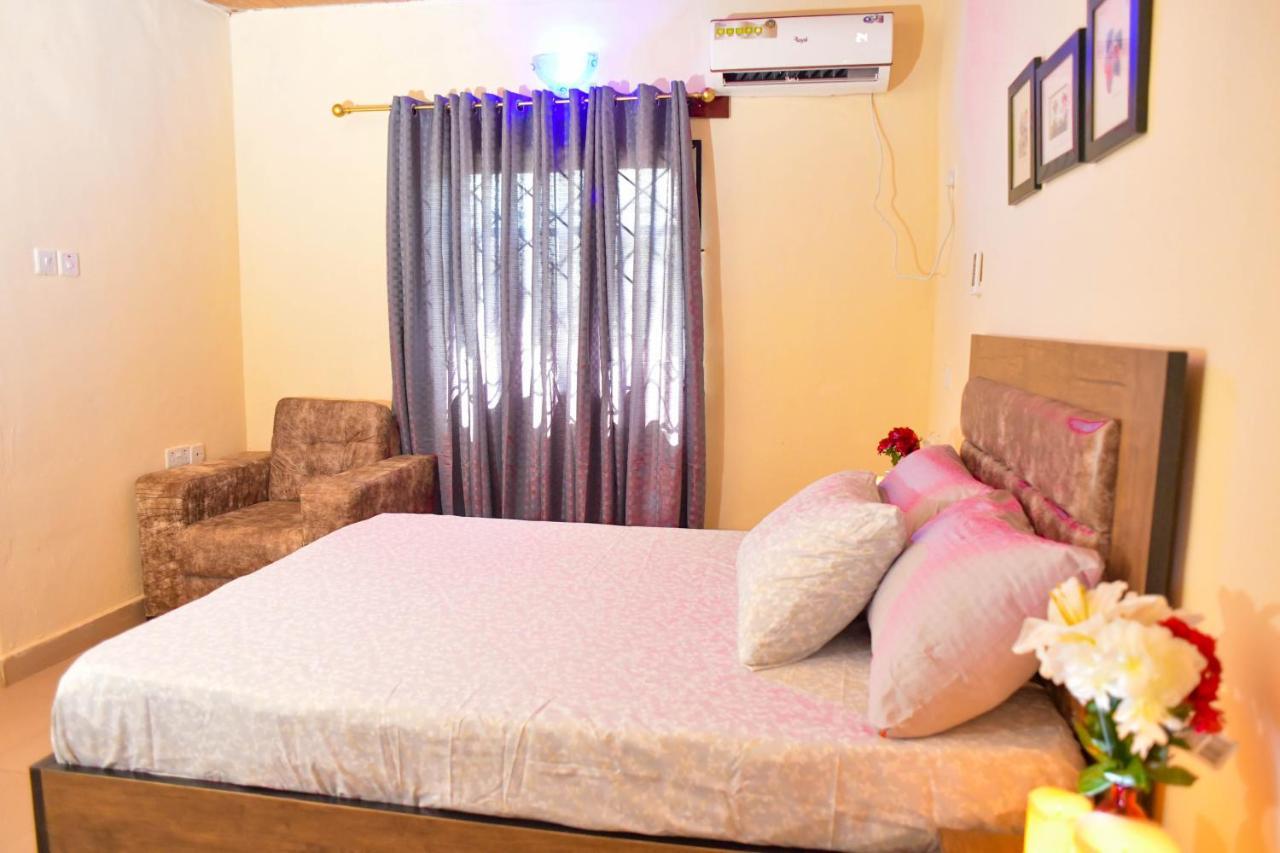 Living Green Apartments Airport Pick Up Benin City Exterior photo
